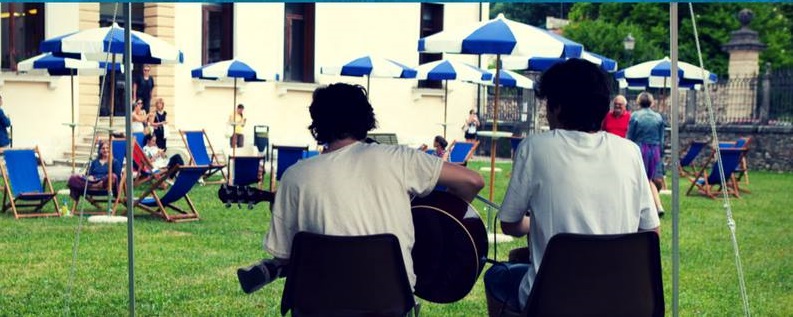 Cercasi musicisti da spiaggia!